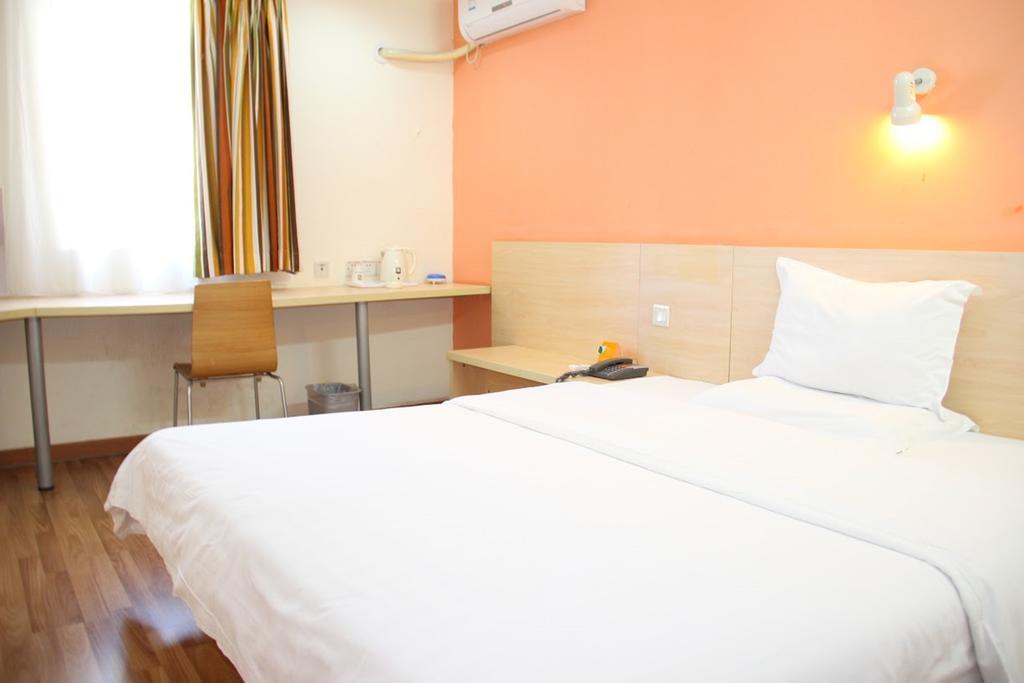 7Days Premium Chongqing Hongqihegou Hotel Luaran gambar