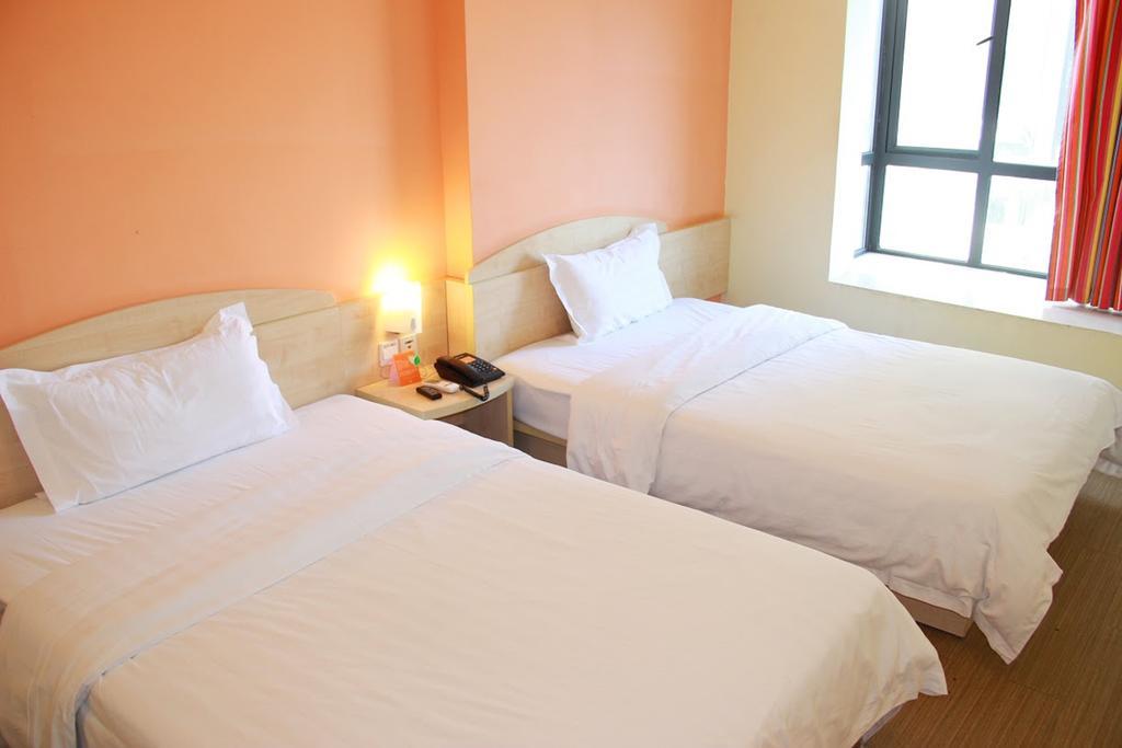 7Days Premium Chongqing Hongqihegou Hotel Luaran gambar