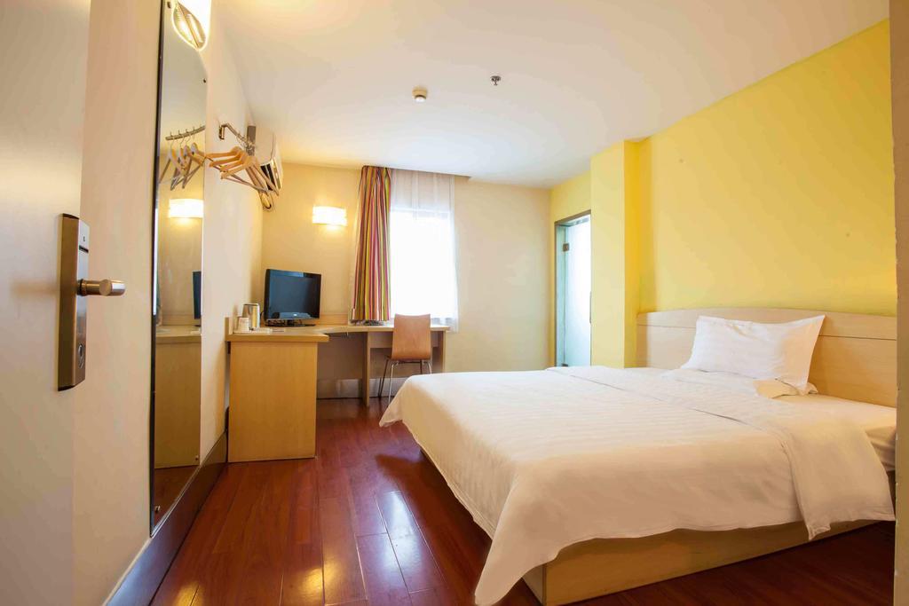 7Days Premium Chongqing Hongqihegou Hotel Bilik gambar